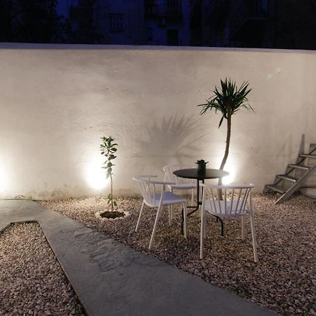 Patio Apartment Near Metro & Acropolis Athén Kültér fotó